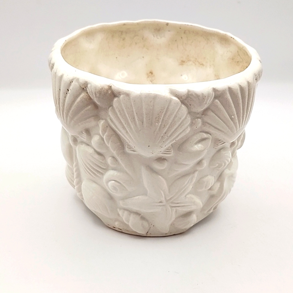 Vintage Sea Shell Planter 3.75" X 4.5"